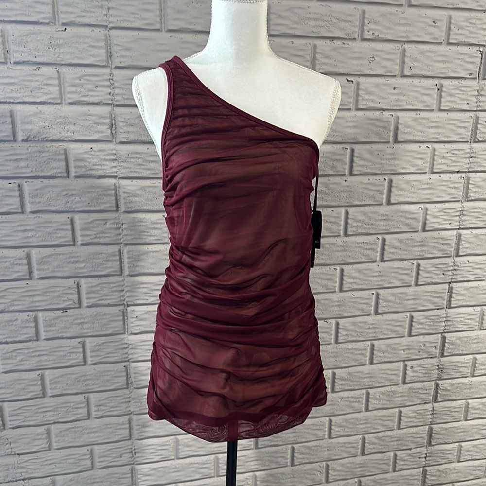 NWT! One shoulder Tank